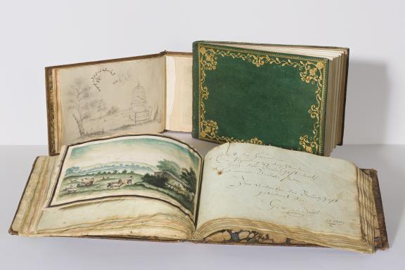 Ensemble de quatre livres d’amitié alsaciens Alsace et autres régions, fin 18e à fin 19e siècle