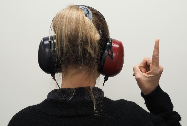 Photo séance d'audiogramme pour illustrer la journée de sensibilisation du 7 avril