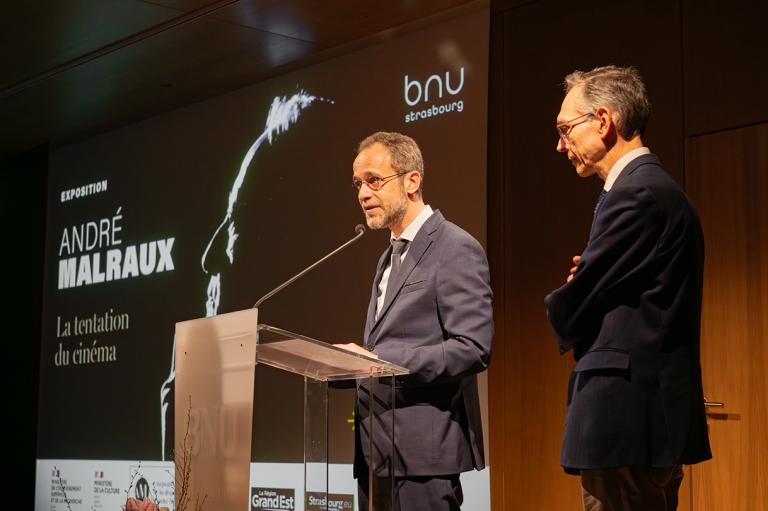 Photo du vernissage de l'exposition André Malraux avec Benoit Wirrmann et François de Saint Chéron 